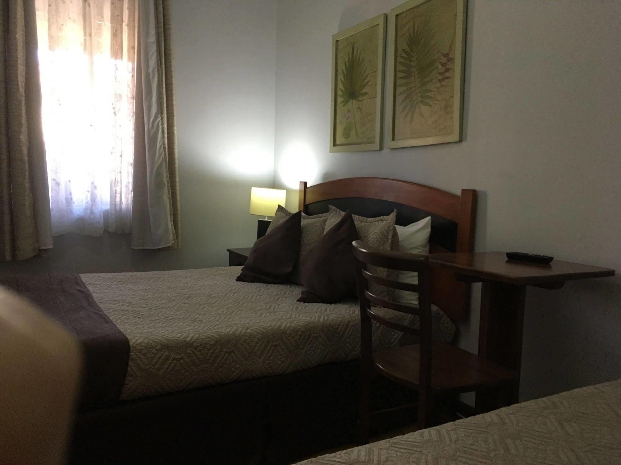 Residencial Universitaria سانتياغو المظهر الخارجي الصورة